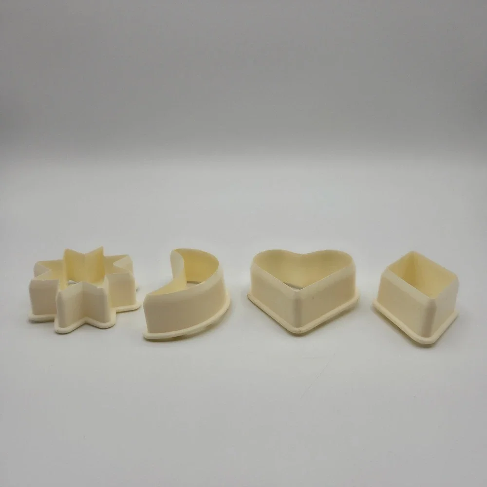 Vintage 70's Pillsbury Doughboy Cookie Cutters give away Star Moon Heart Diamond
